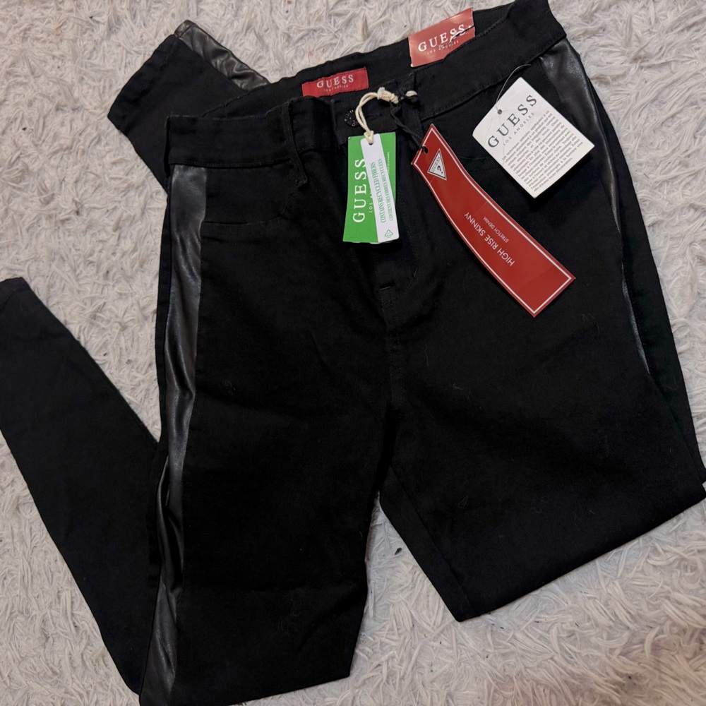 NWT Guess Black Skinny Jean with Faux Leather detailing